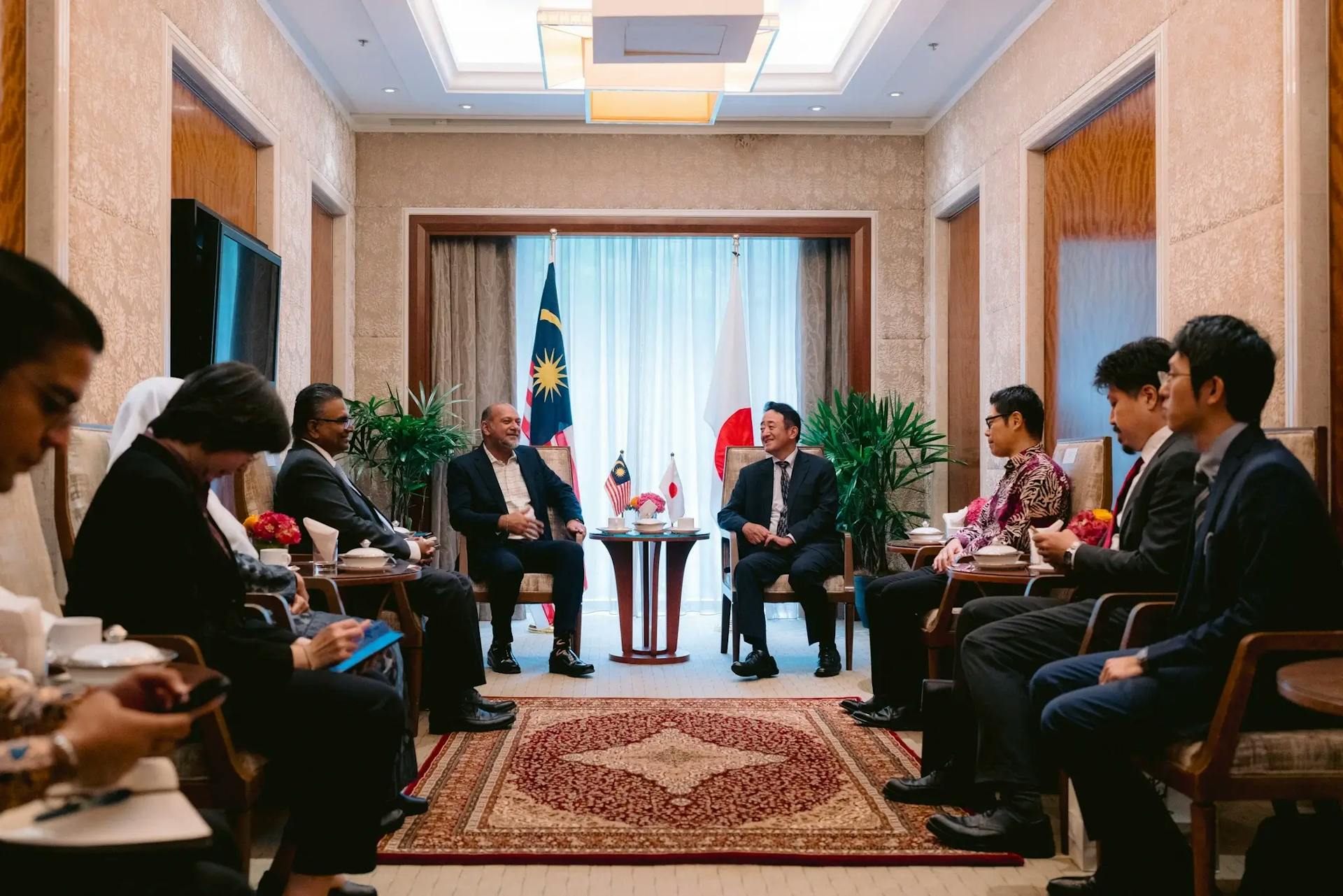 Pertemuan Menteri Digital bersama Duta Jepun ke Malaysia